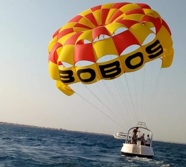 Parasailing in Hurghada tours get your tours egypt 3
