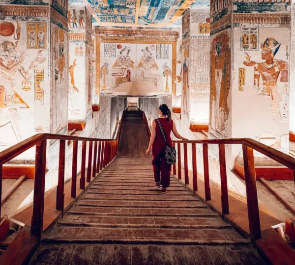 Hurghada to Valley of the Kings-Hurghada tours-get your tours egypt 1