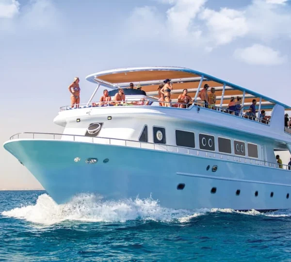Private Boat Trip Hurghada tours get your tours egypt 9