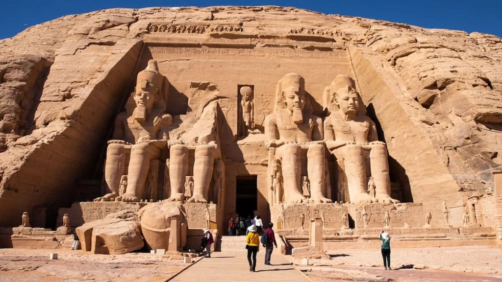 Hurghada to Abu Simbel trip - 2 day
