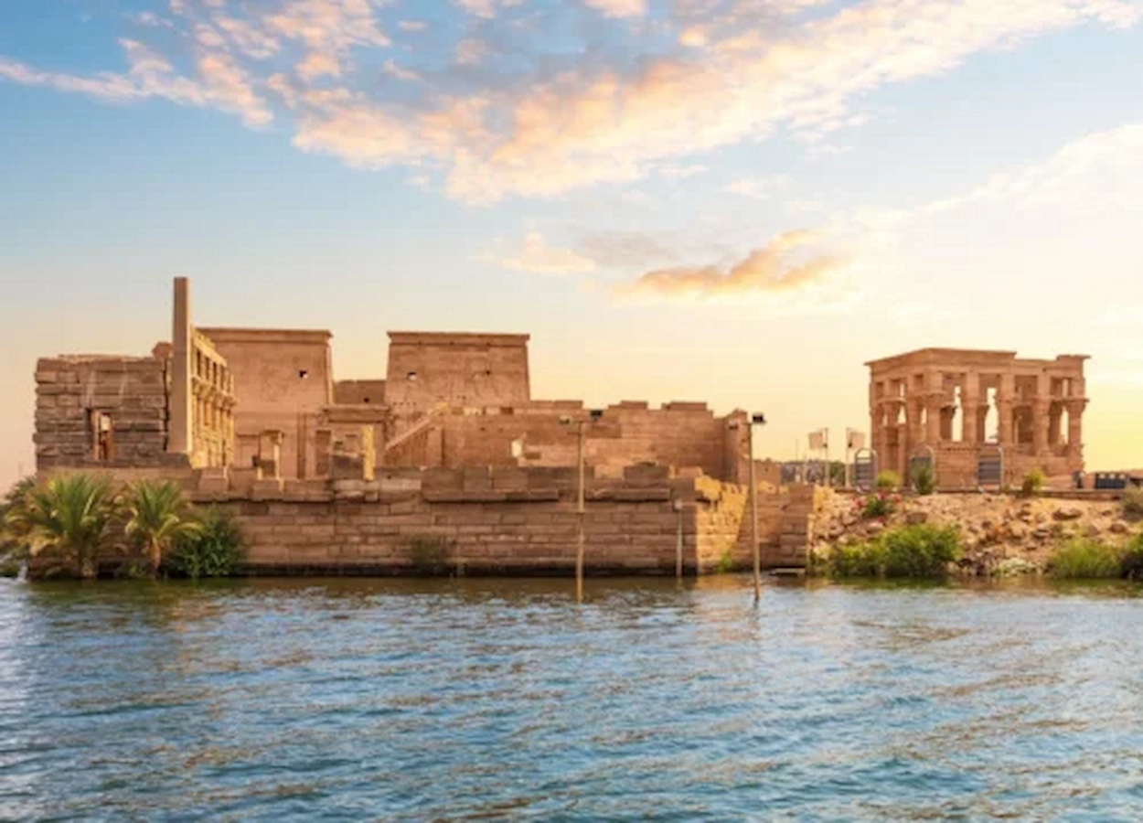 Aswan Day Tour from Hotels to Philae Temple, High Dam & Obelisk