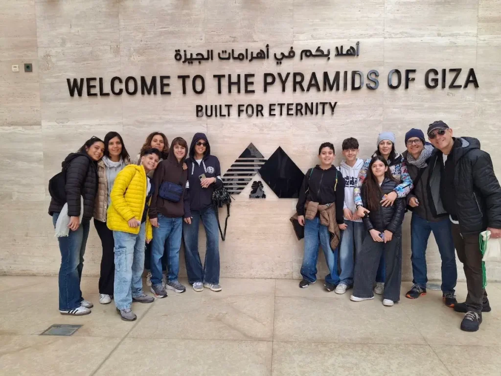 Hurghada to Pyramids