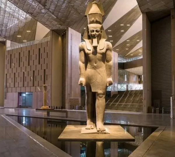 Hurghada to Cairo by plane